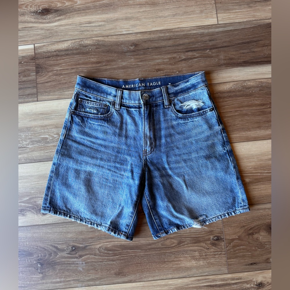 American Eagle Outfitters Women's Blue Denim Shorts